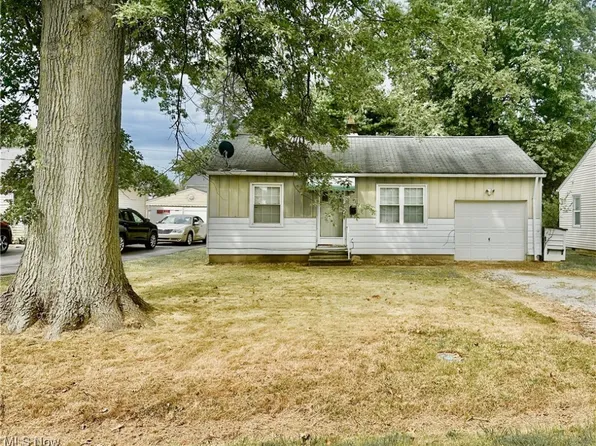 1238 E 362nd St, Eastlake, OH 44095