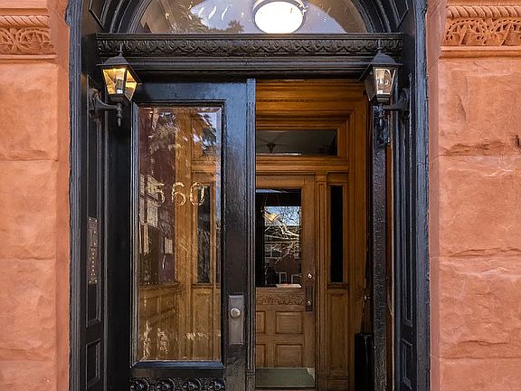 4th image of 560 2nd St #560