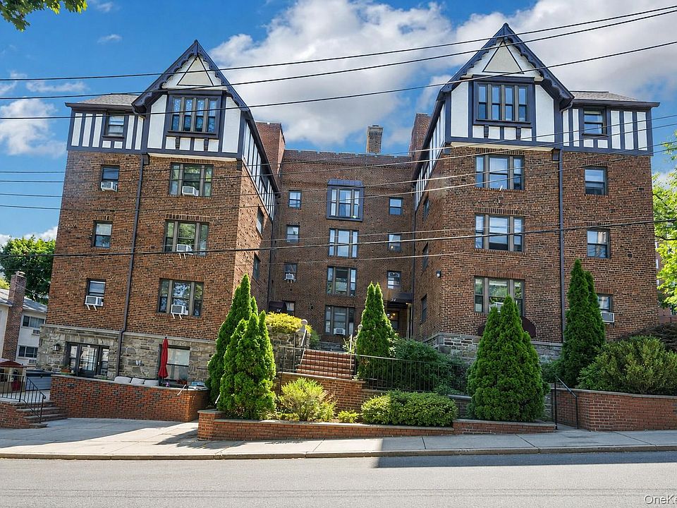 1st image of 36 Westview Avenue #1B