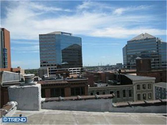 2nd image of 306 N Shipley St