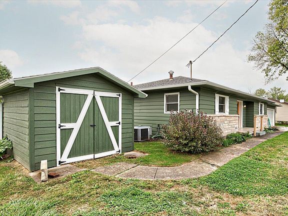 5th image of 123 Hillside Dr