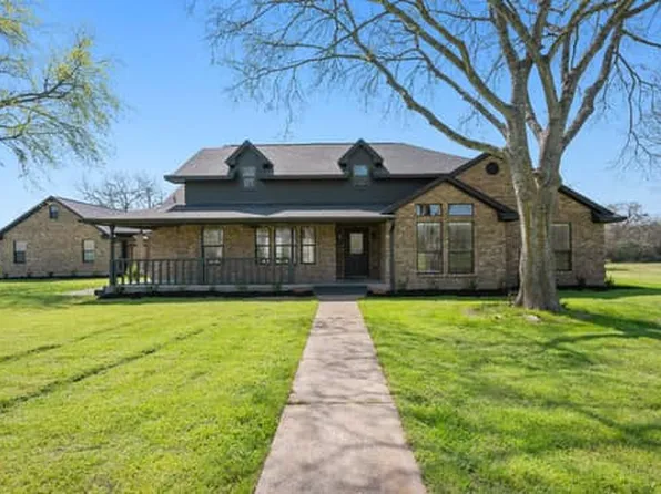 3964 Cliff Rd, Bryan, TX 77808