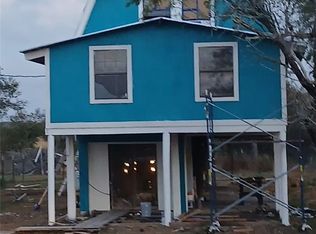 121 Whitetail Ln, Woodsboro, TX 78393
