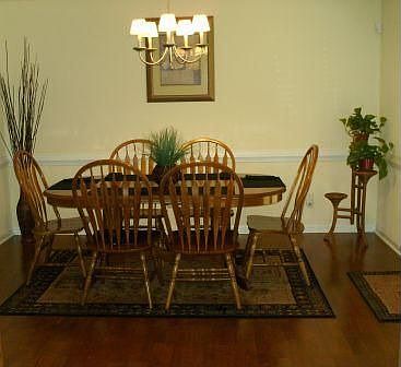 Dining Room seats 8-10