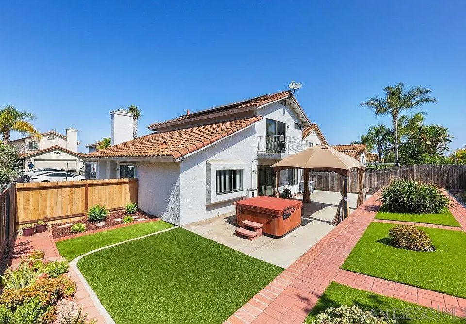1st image of 266 Paseo Marguerita