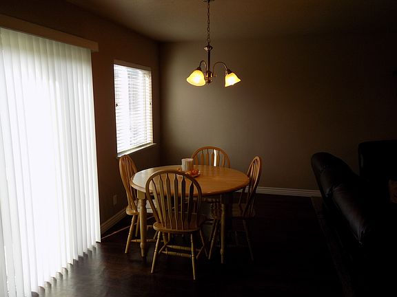 3rd image of 2053 N Belmont Dr
