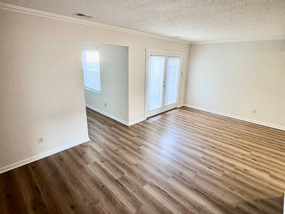4th image of 5916 Clear Springs Ct