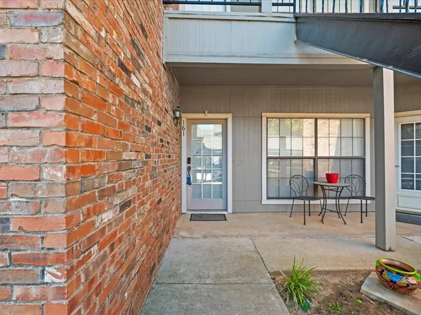 400 Pebble Way APT 161, Arlington, TX 76006
