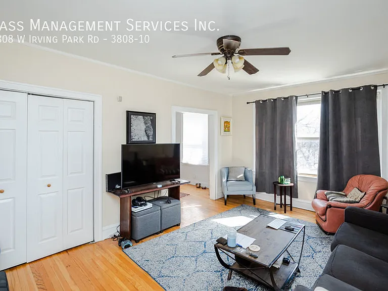 3808 W Irving Park Rd #10 — Photo 3