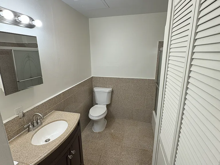1035 Allen Ave #2F — Photo 10