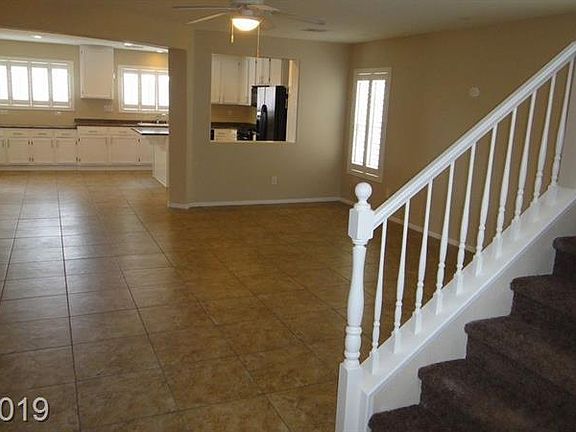2nd image of 641 Port Talbot Ave
