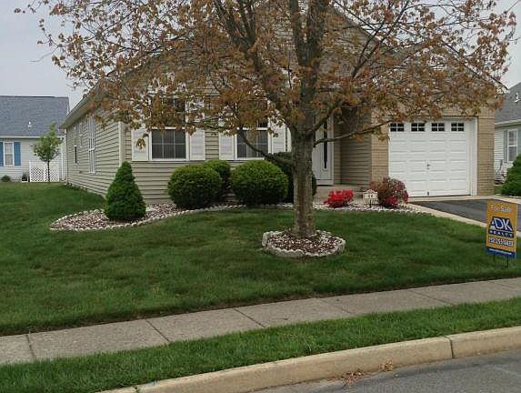 3rd image of 88 Woodstock Dr
