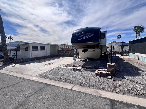 2nd image of 11274 S Maria Rosa Dr