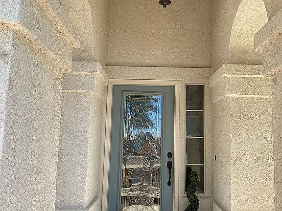 4th image of 1011 Calle Estrella