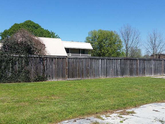 4th image of 1012 Dautreuil Lane