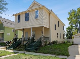 369 15th St SE, Cedar Rapids, IA 52403