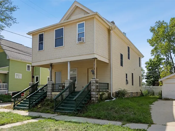 369 15th St SE, Cedar Rapids, IA 52403
