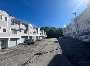 182 Stonefield Dr APT 5, Waterbury, CT 06705