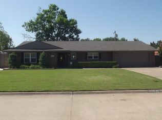 1521 Ramona Dr, Enid, OK 73703
