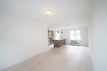 Rented by Space Marketing Shop