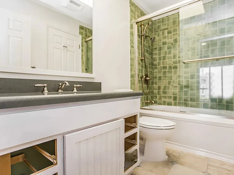 2185 Bush St #310 — Photo 21