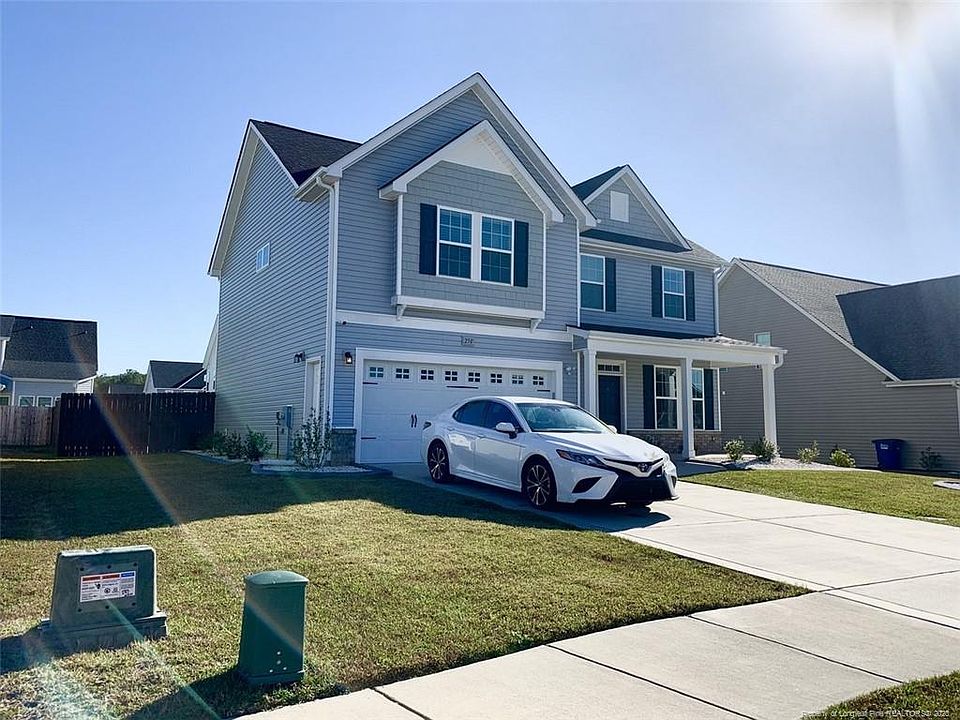 1st image of 250 Brentmoor Dr