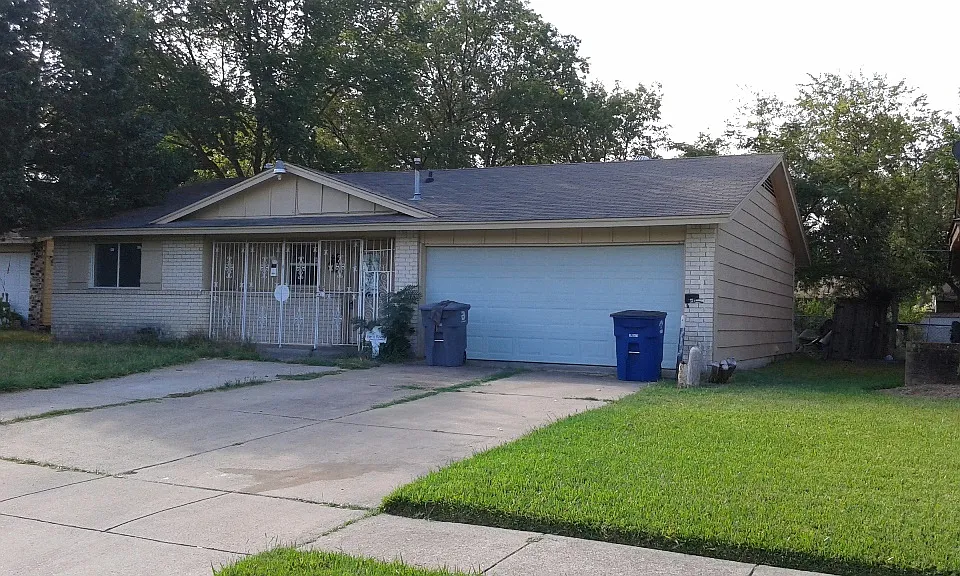 6224 Denham Dr