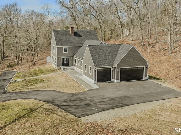 4th image of 45 Clark Road