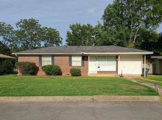 25 Ivy Dr, Little Rock, AR 72209