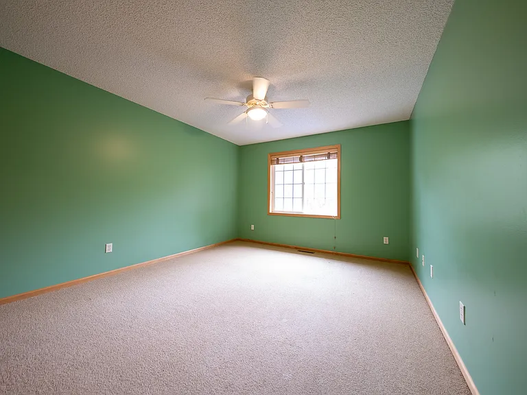 591 Crane Creek Ln — Photo 24