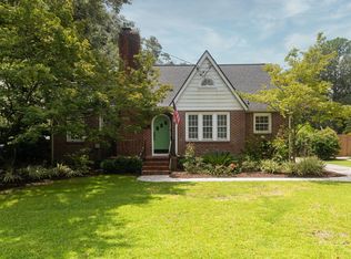 537 Elizabeth Ln W, Charleston, SC 29407