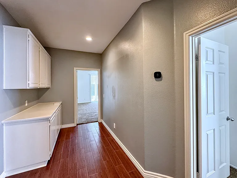 7096 Misty Mdw — Photo 12