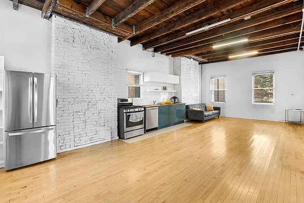 Rented by Corcoran | media 21