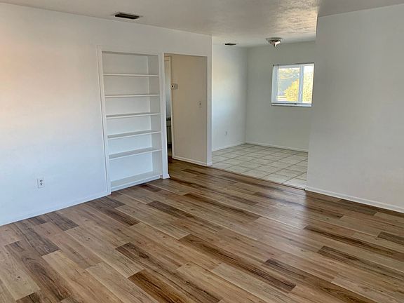 3rd image of 5900 22nd Ave N #17