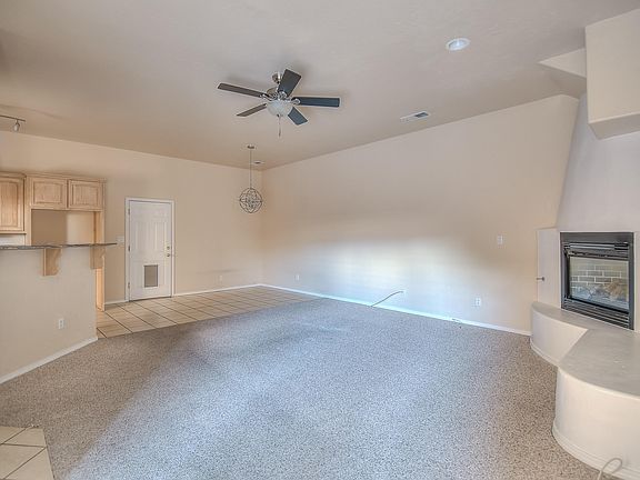 3rd image of 4715 Spanish Sun Ave NE