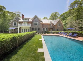 26 Golf Club Dr, Amagansett, NY 11930