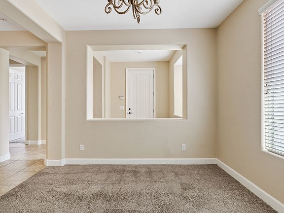 Dining/Living room