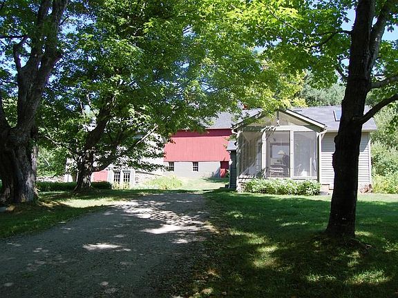 2nd Cottage from Driveway