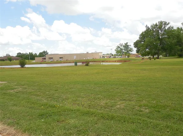110 Landmark Dr #1-lot 1-A, Yukon, OK 73099