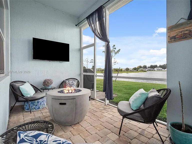 9734 SW Meridian Way — Photo 36