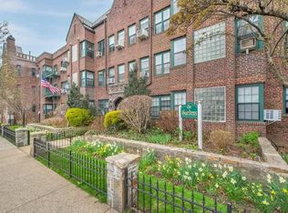 94-11 69th Ave APT 205, Forest Hills, NY 11375