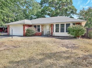 322 N Whitfield Pl, Wichita, KS 67206