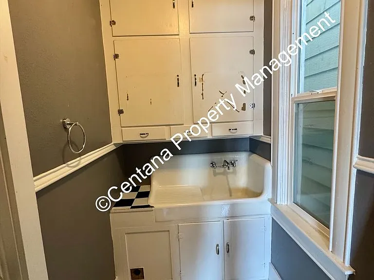 800 W Galena St — Photo 19