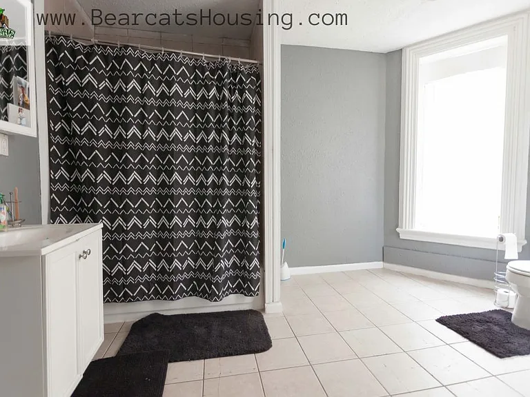 101 Chestnut St #1 — Photo 4