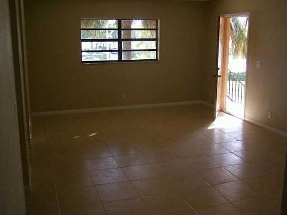 4th image of 11577 Royal Palm Blvd #11577