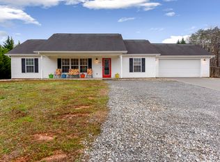 2713 Peach Orchard Rd, Maryville, TN 37803
