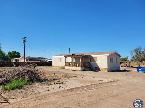 266 W Horne Rd, El Centro, CA 92243