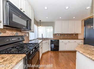 39730 Notting Hill Dr, Murrieta, CA 92563