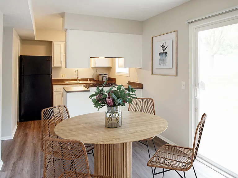 Sunset Ridge Townhomes — Photo 17