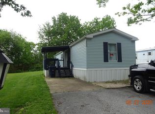 99 Meadowview Ct, Shippensburg, PA 17257